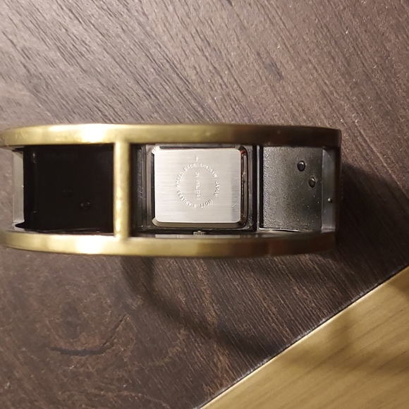 Bracelet Watch - Picture 5 of 9